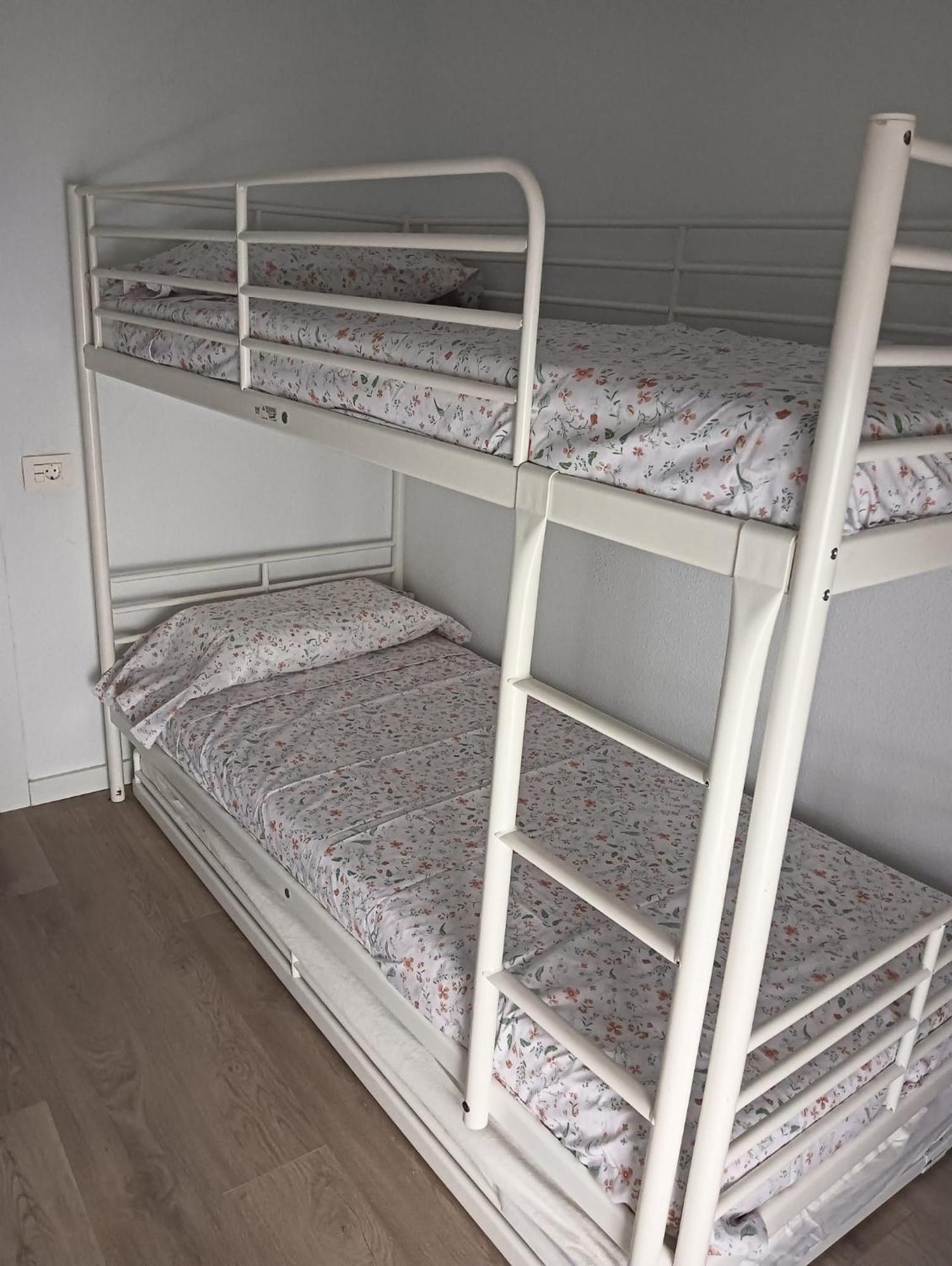 Mar Y Montana En Gilet Apartment Екстериор снимка